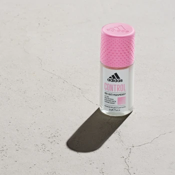 Adidas antyperspirant w kulce dla kobiet Control 50 ml